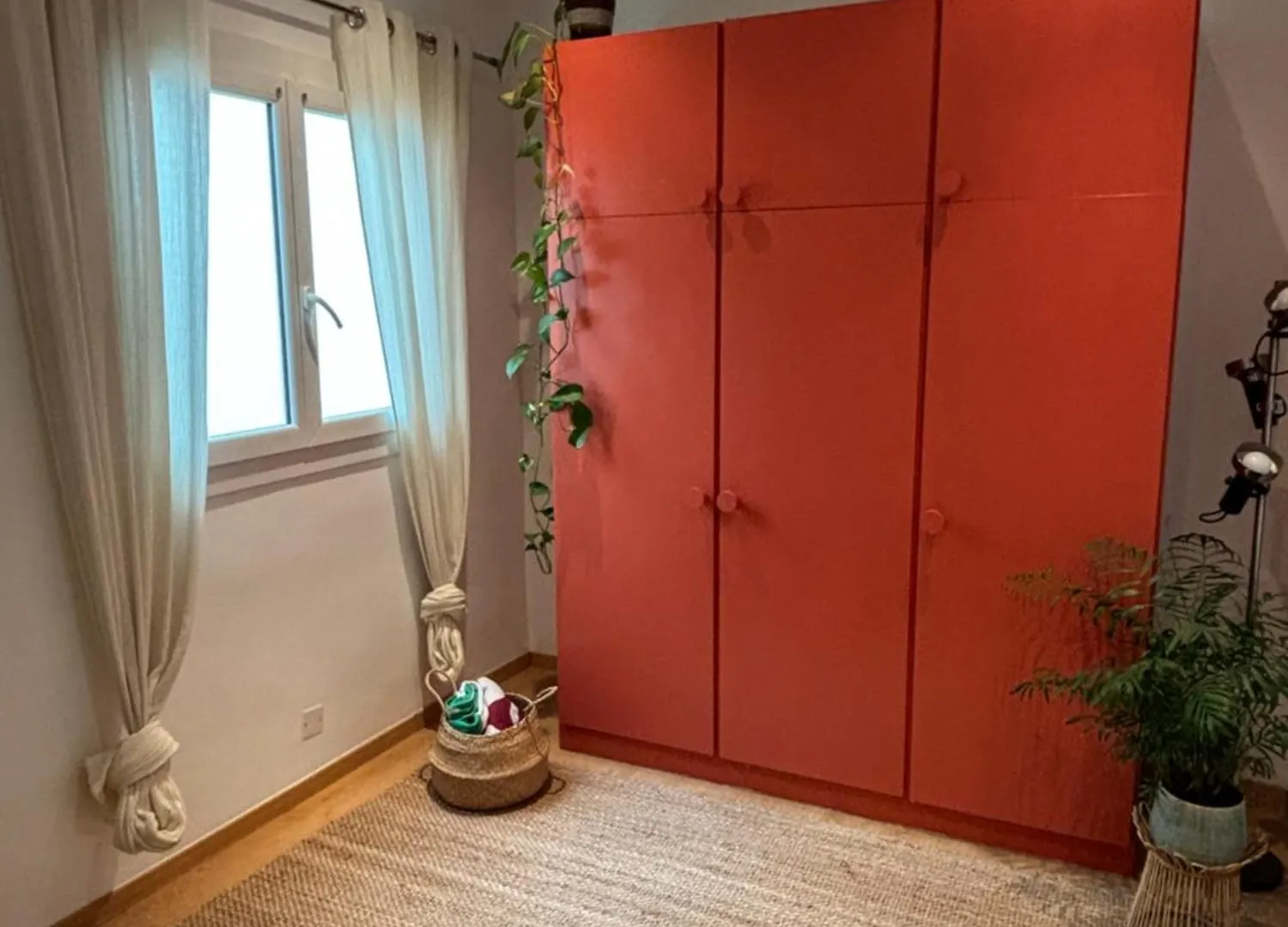 Room In Apartment In Palais Longchamp, Marseille Homestay